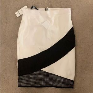 Bebe skirt